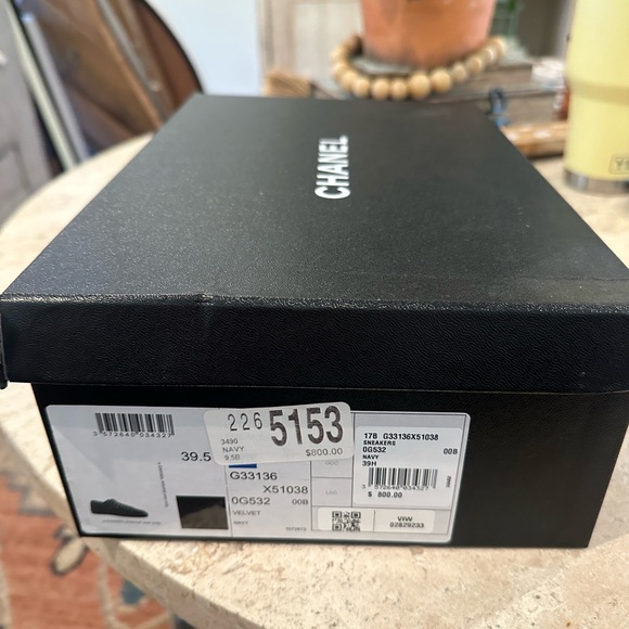 Worn once- amazing condition. In original box! - Picture 2 of 6